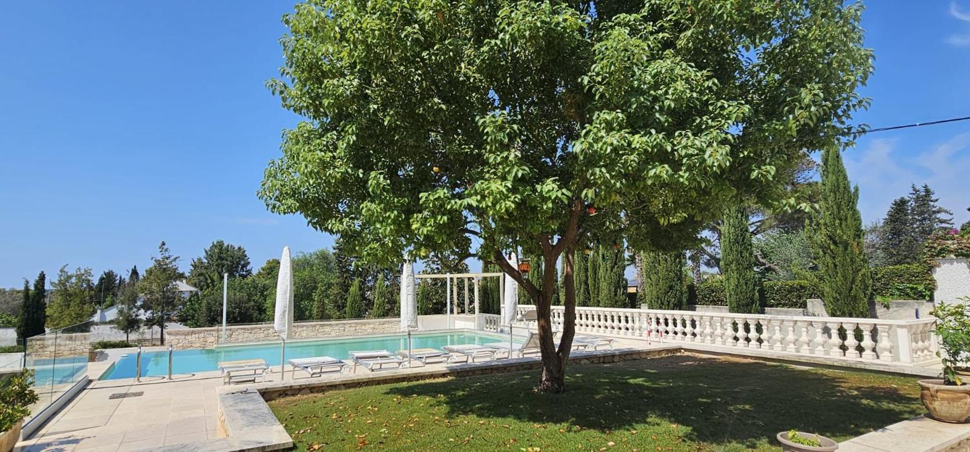 Villa Lecce Esterno foto