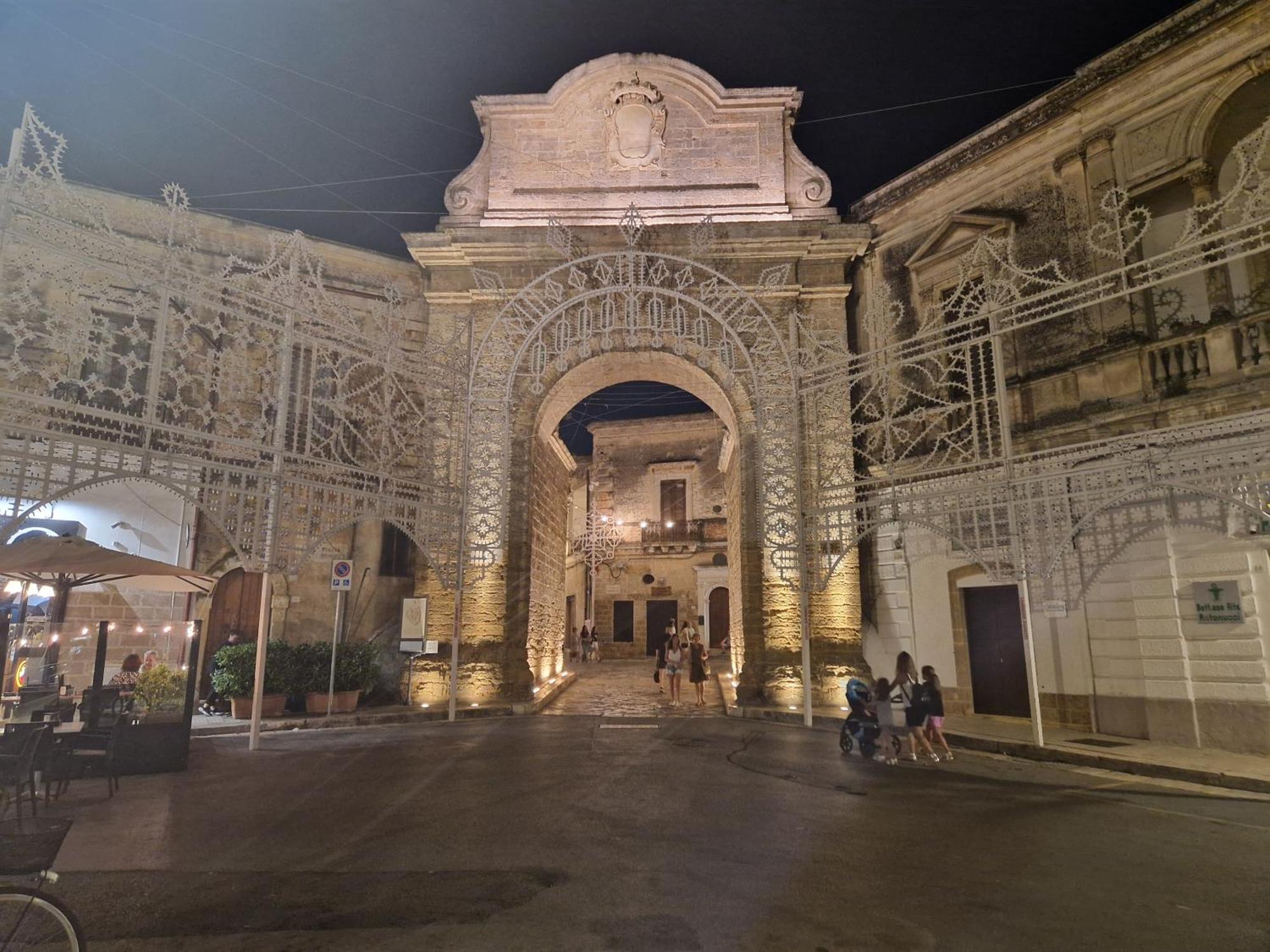 Villa Lecce Esterno foto